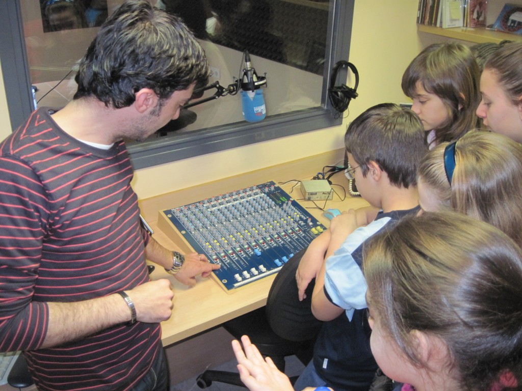 radio-almenar-008