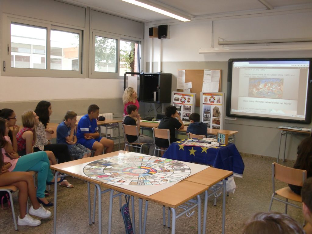 01-Presentations of trails