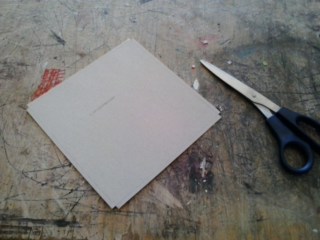 Retallar les pestanyes