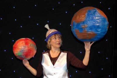 La Teia Moner, a l'espai