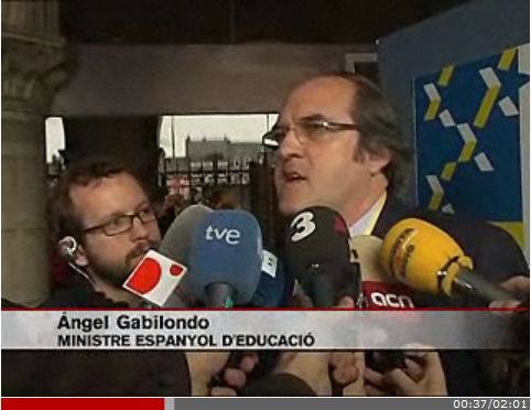 los_k_tienen_mas_medios_participen_mas.JPG