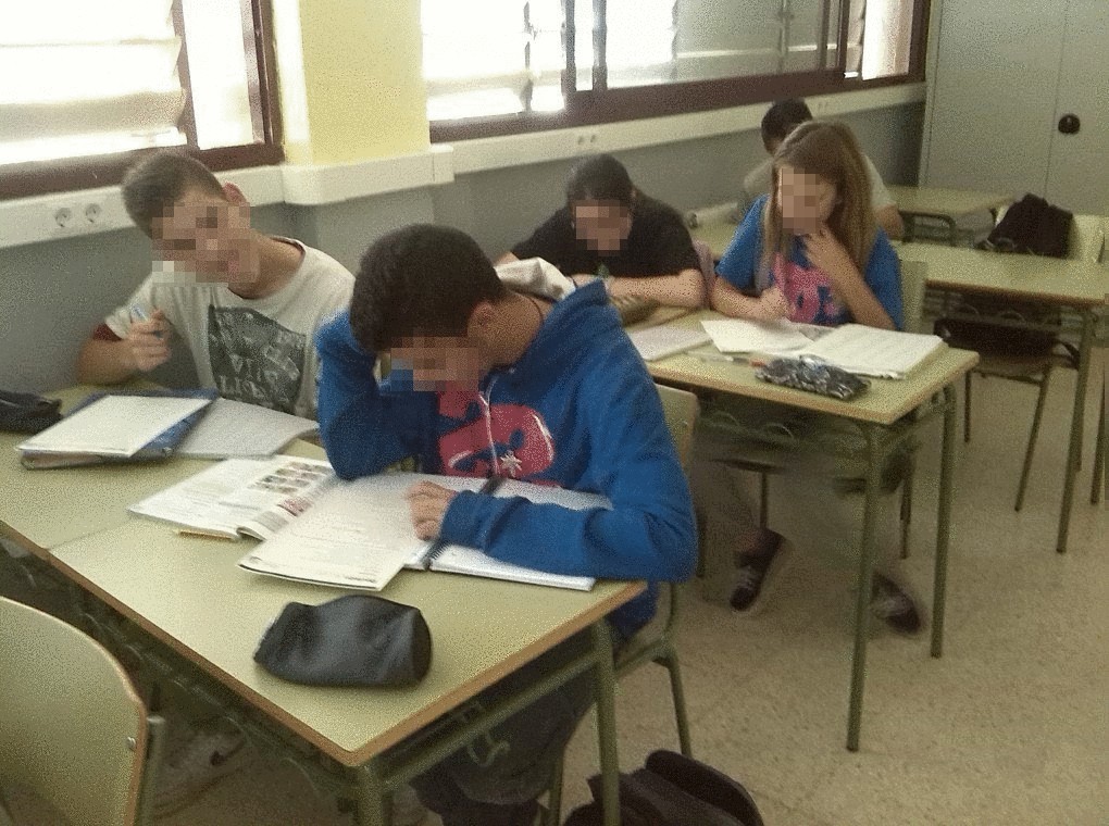 Desenvolupament Professional En Lleng es Estrangeres FLIPPED CLASSROOMS Desenvolupament Professional En Lleng es Estrangeres FLIPPED CLASSROOMS