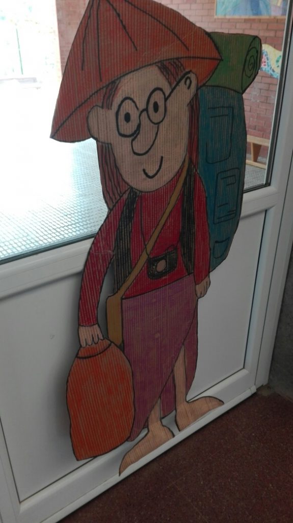 En Met és el personatge que ens fa de fil conductor durant les jornades