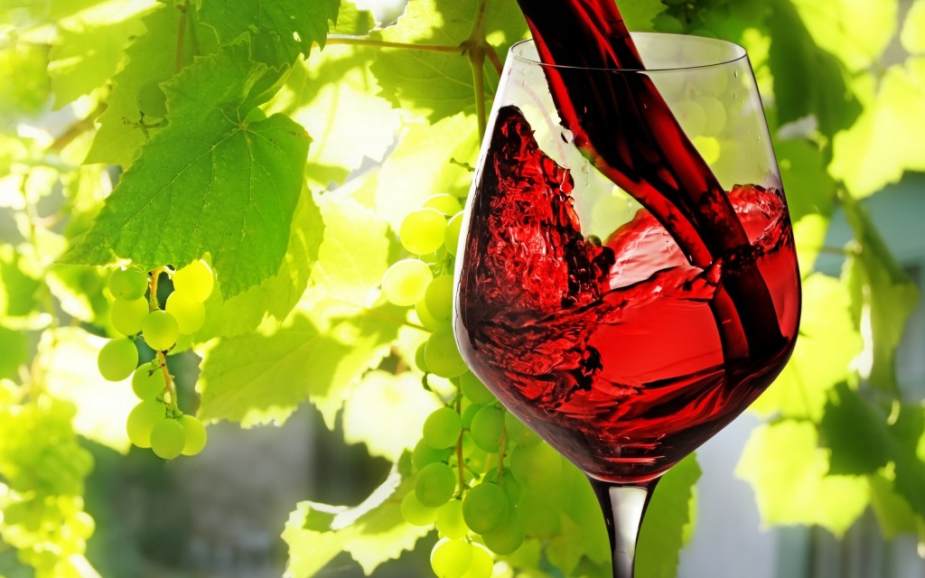 Vino-sorprendenti-idee-per-riciclarlo-1024x640