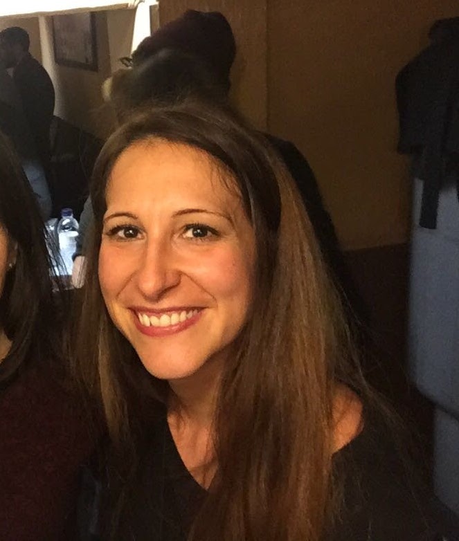 LAURA AROZA ROSELLO