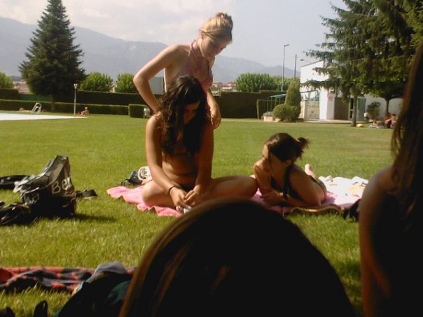 Anna Garcia, Ariadna, Anna Suarez a la piscine de Gironella