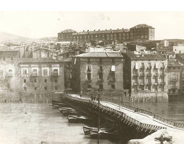 pont de barques_156843_173299116043237_100000894507569_365771_4532575_n