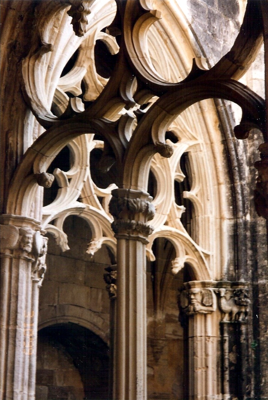 stes-creus-arcs-ojivals.jpg