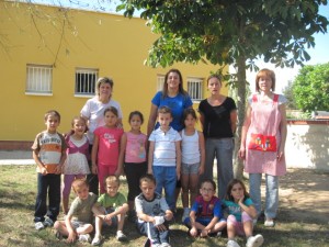 Pol, Abdeslam, Iman i Derek (1r). Mohamed K, Amin, Khrystyna, Abril, Maia, Bilal i Hajar.