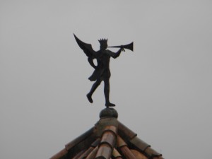20_Àngel_Girona-casc-antic2