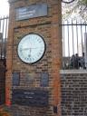 clock2.JPG