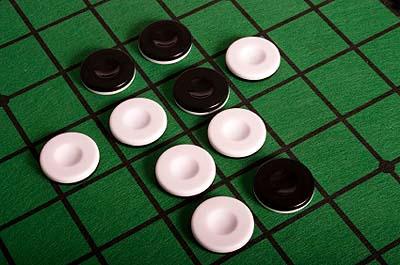50754-400x265-Reversi_istock