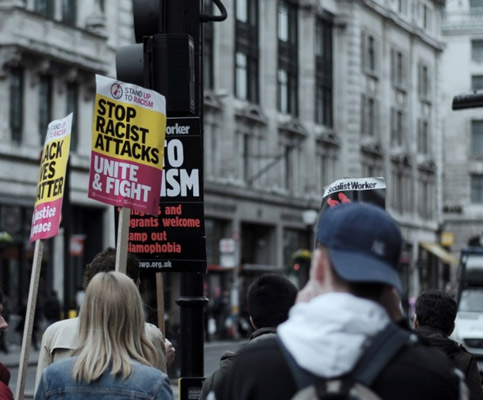 shallow focus photo of protesting people