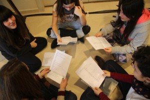 Les actrius aprenent-se l'obra