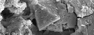 Fotografía facilitada por el Gobierno de Cantabria de un nuevo politipo mineral, la zaccagnaita-3R, único en el mundo descubierto en la cueva El Soplao (Cantabria) Efe