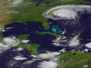 Imatge del pas de l'huracà cedida per la NASA (Foto: EFE)