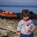 nina-refugiada-en-lesbos
