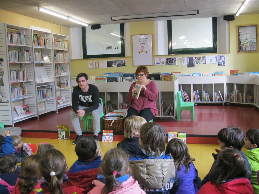 sortida teatre i biblioteca Salt 02182016_0091