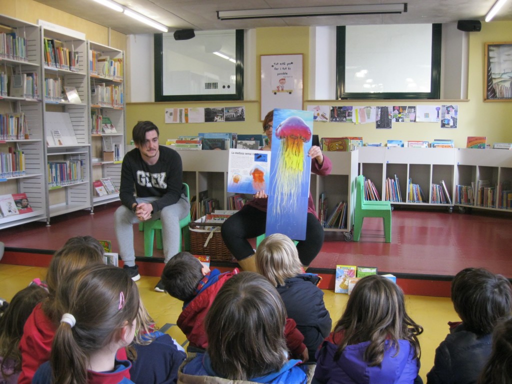 sortida teatre i biblioteca Salt 02182016_0097