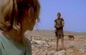 Fotografia extreta de la pel·lícula on Teseu, rei d'Atenes, explica el neixement d'Helena.