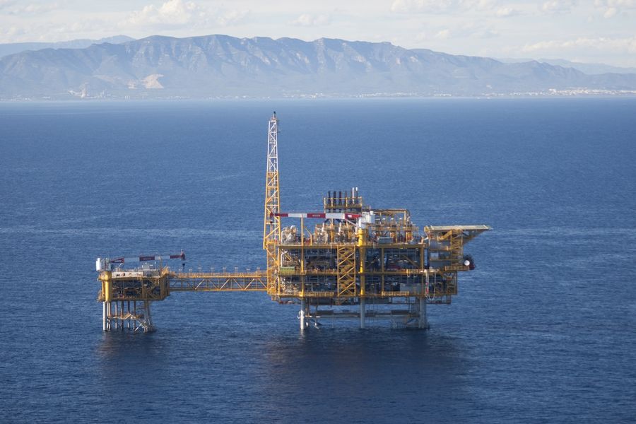 El magatzem de gas Castor, a les Terres de l'Ebre, vist des de l'aire / TJERK VAN DER MEULEN