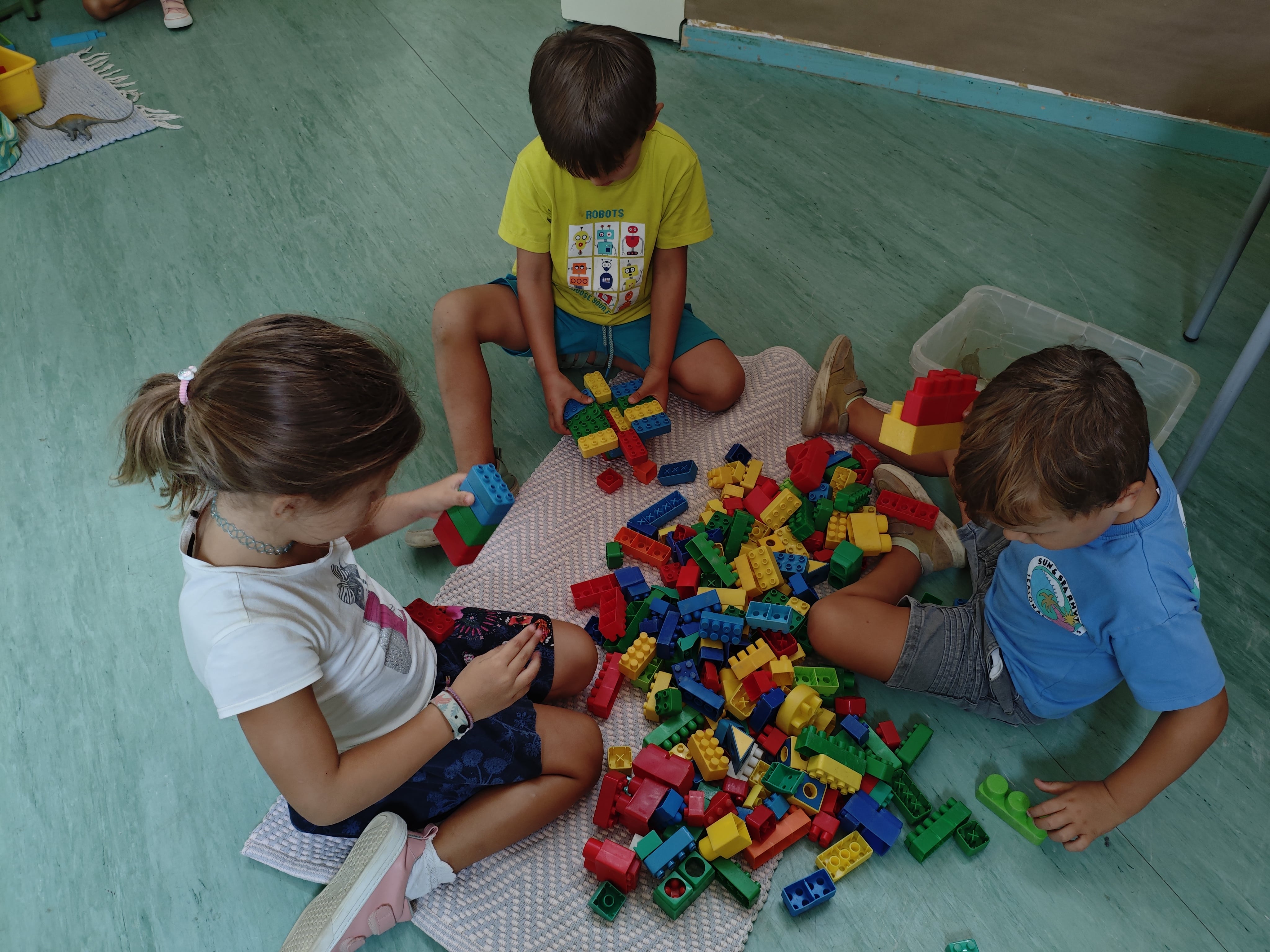 JULIET, BERNAT, AXEL-min