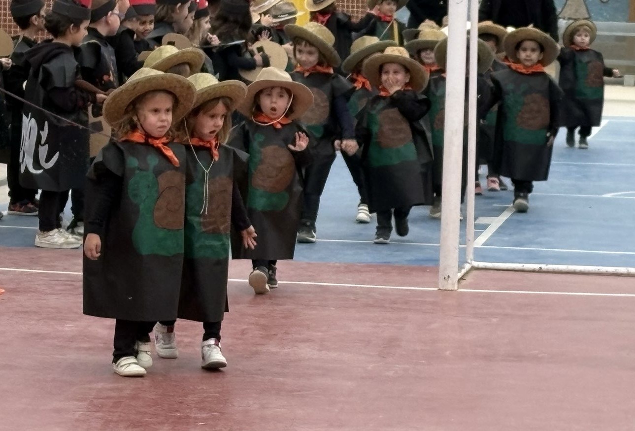 7521af79-05bd-4cff-bf58-1afe7d19b649