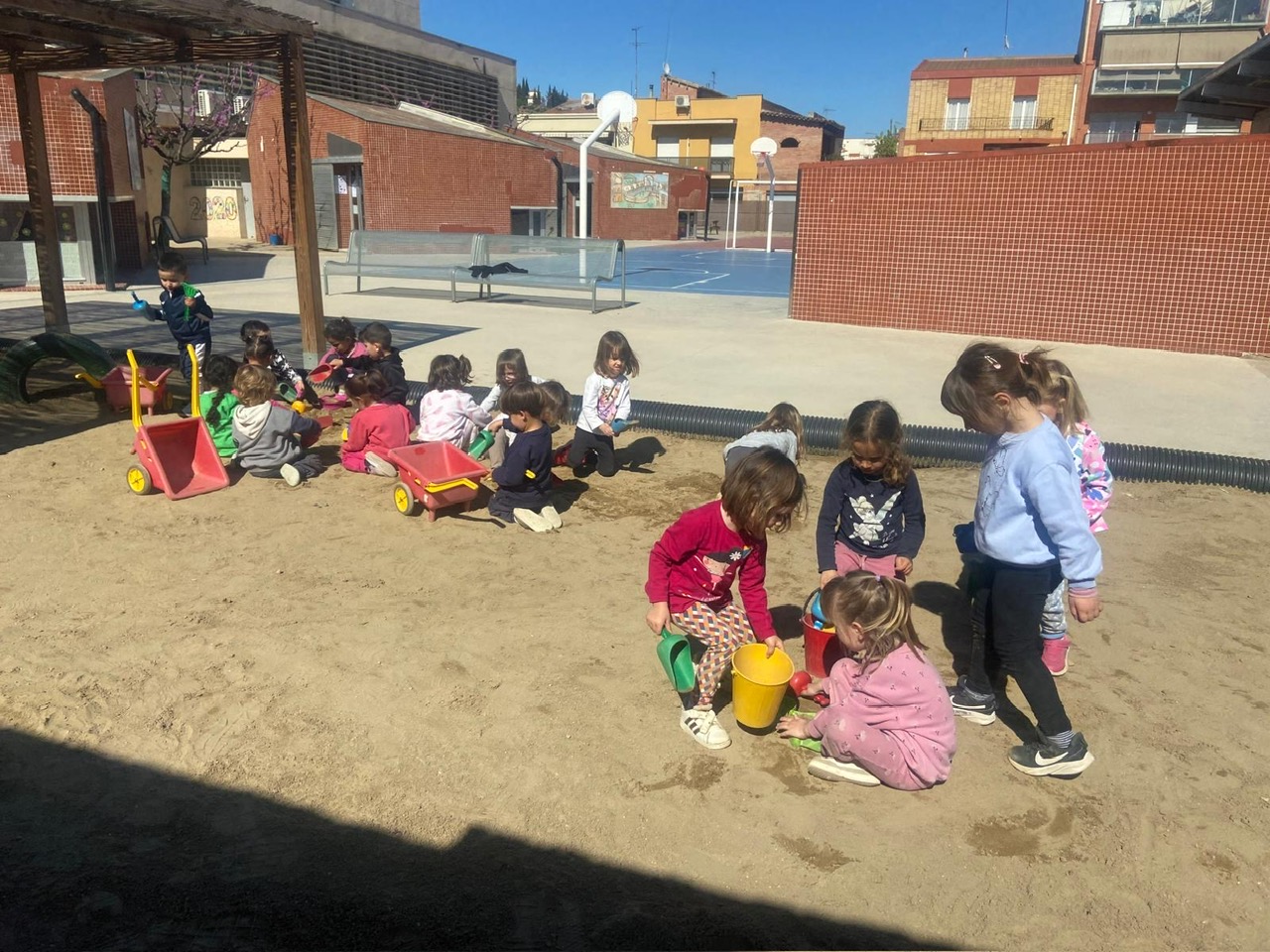 0199e094-0eb4-474b-9aa1-0cd434119f77