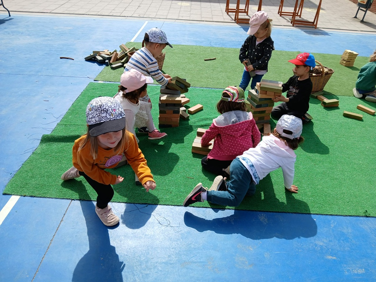 2c41357e-1db8-4ffc-814f-811e6d18cdab