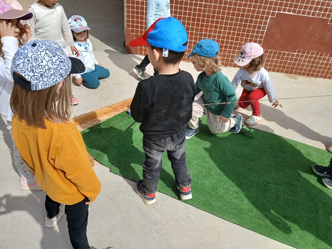 7d40e5dd-8e73-464c-922b-5430fcba5016