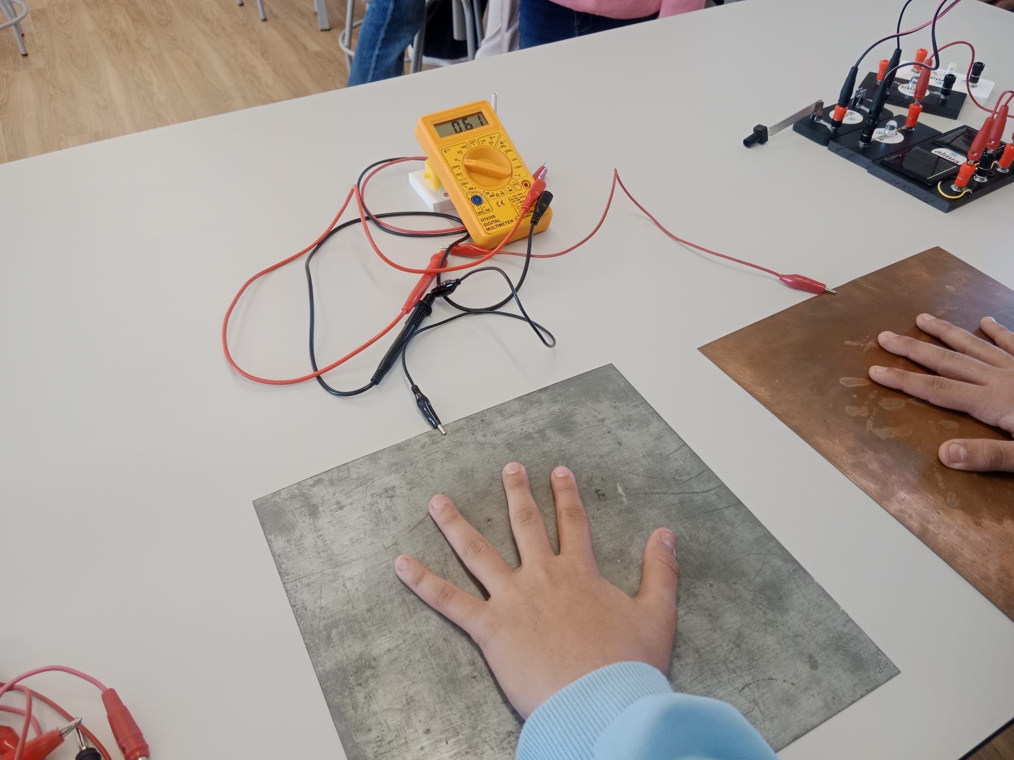 3d8796f3-71f5-45f1-a939-8008a3e17eb6