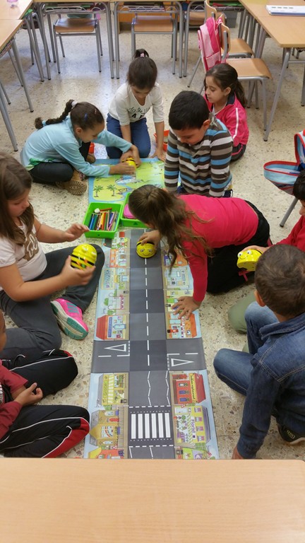 16-17-beebot-2b-12