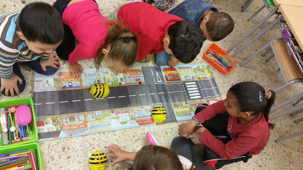 16-17-beebot-2b-14