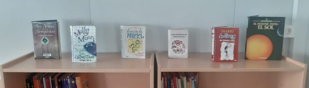 Lletres sobre blanc