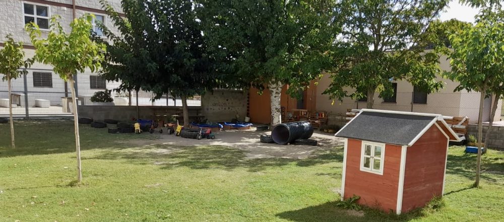 ESCOLA MONTALBÀ