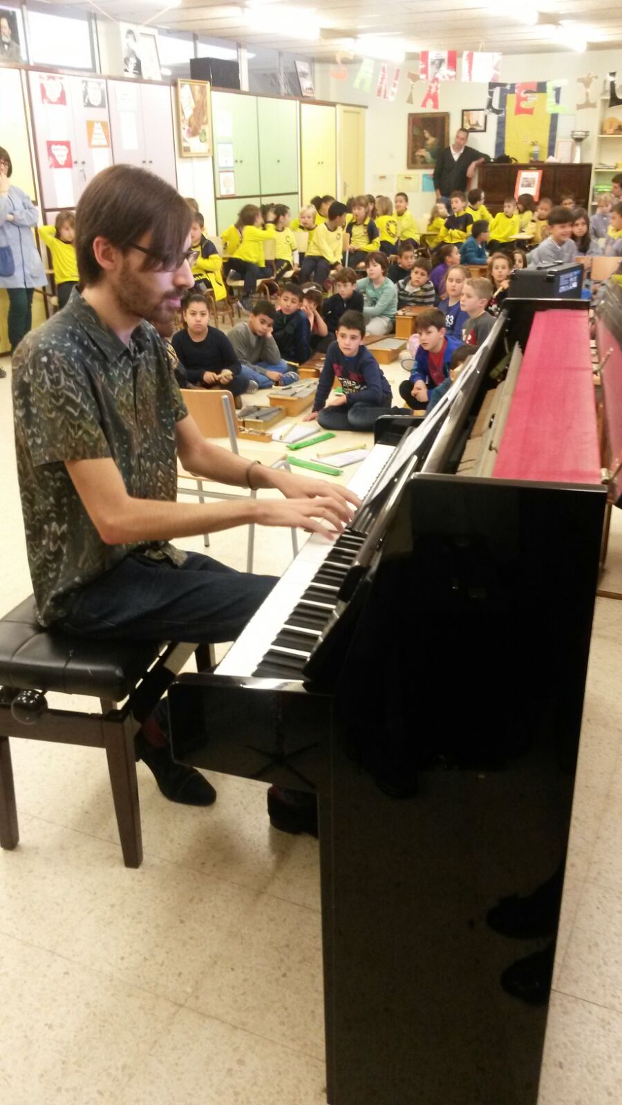 L'Àlex, un gran pianista!