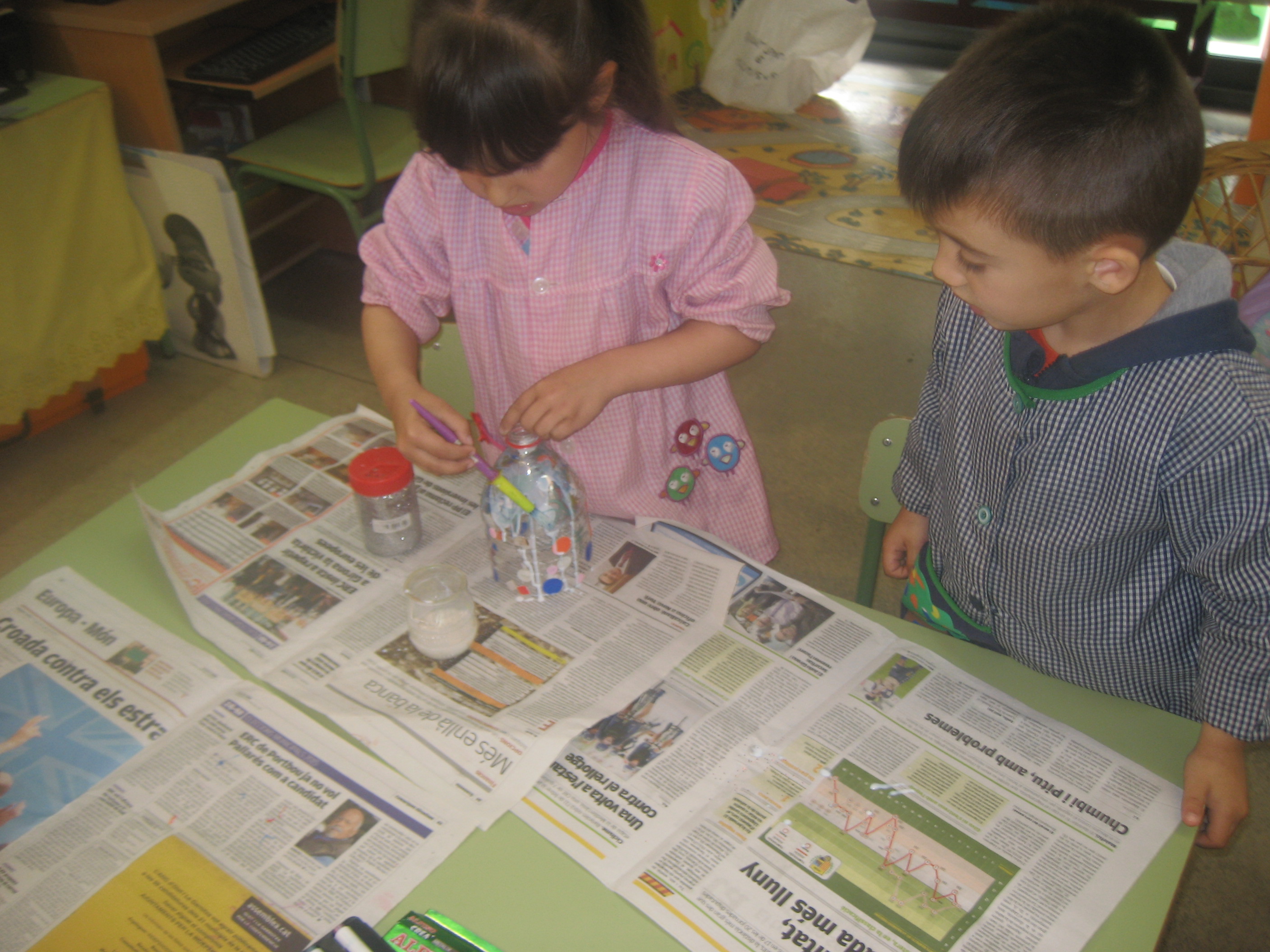 treball cooperatiu flors de primavera (17)