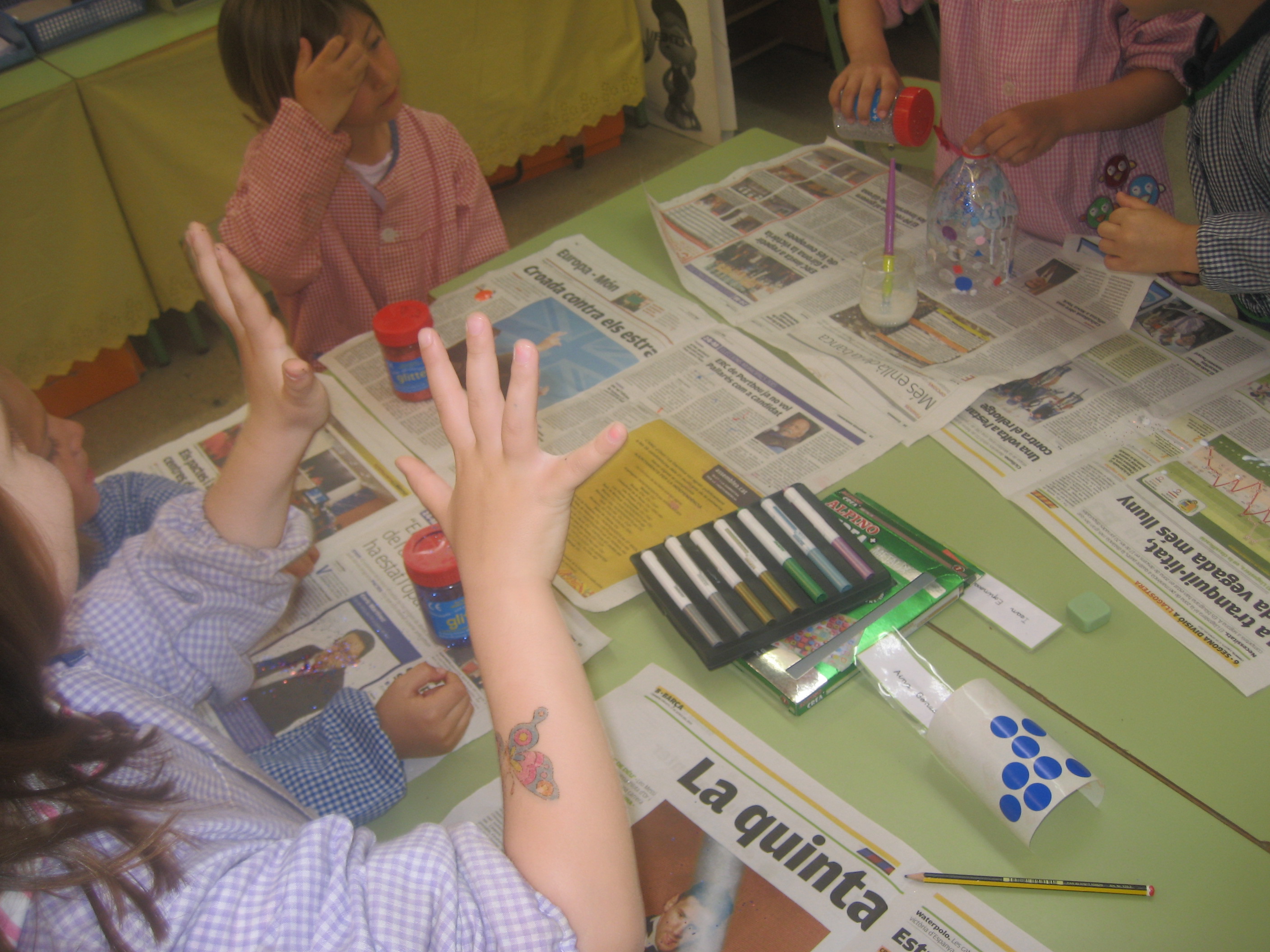treball cooperatiu flors de primavera (18)