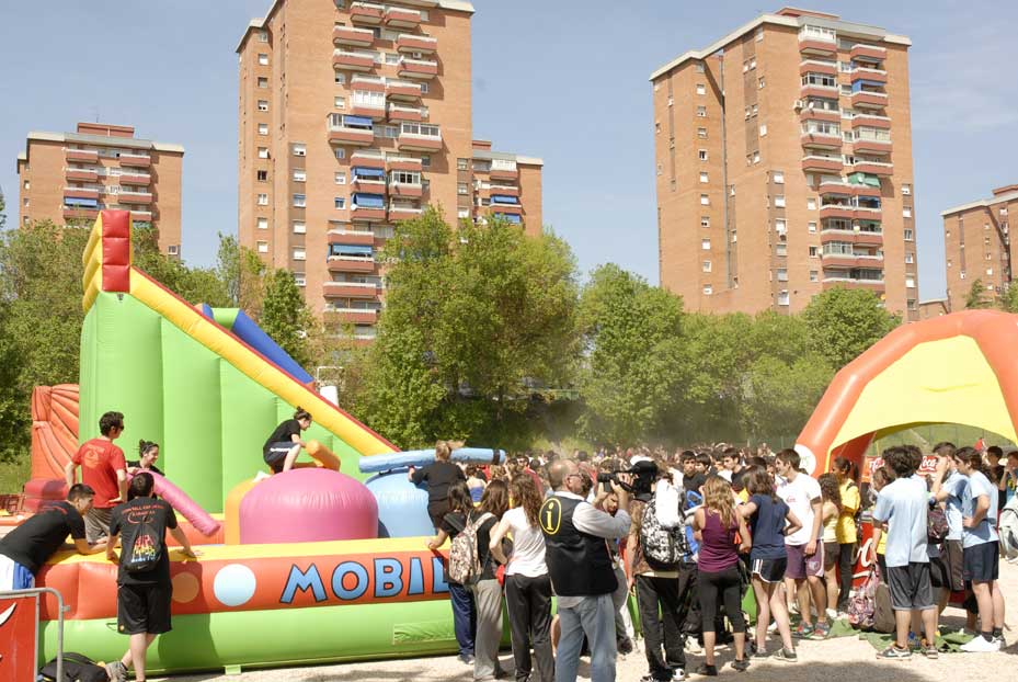 Zona Esportiva Can Jofresa INS Santa Eulàlia Terrassa Zona Esportiva Can Jofresa INS Santa Eulàlia Terrassa