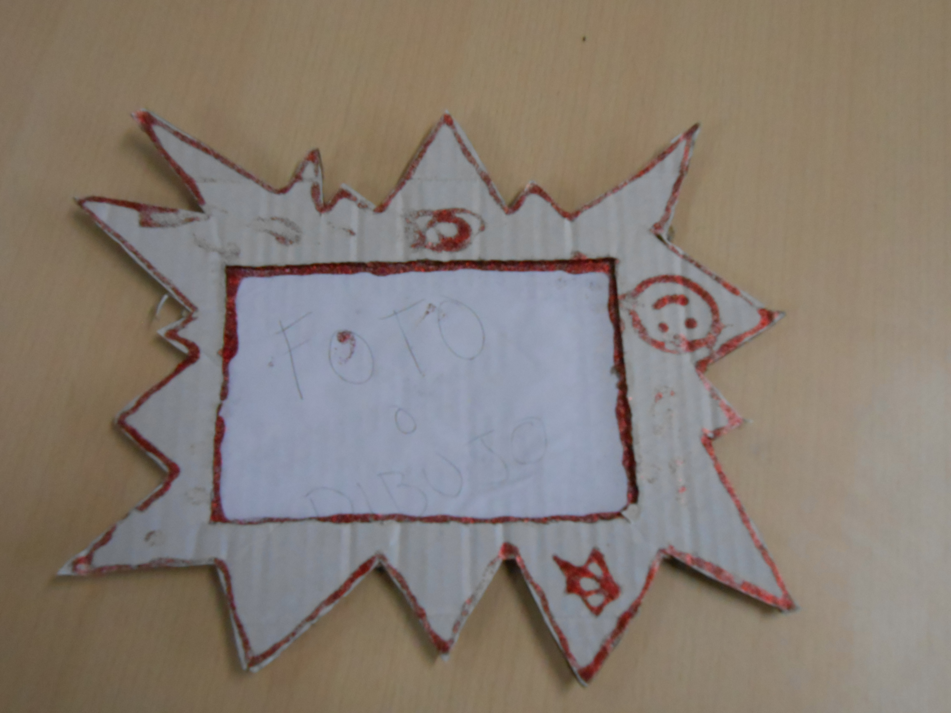 el marc de fotos/dibuixos