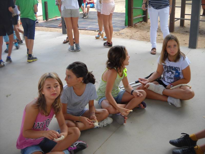 A PETIT ESMORZAR INICI CURS 1242
