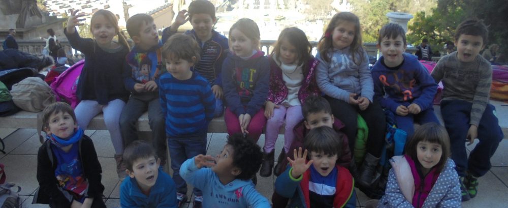 PERQUÈ NOMÈS HI HA LÈMURS A MADAGASCAR